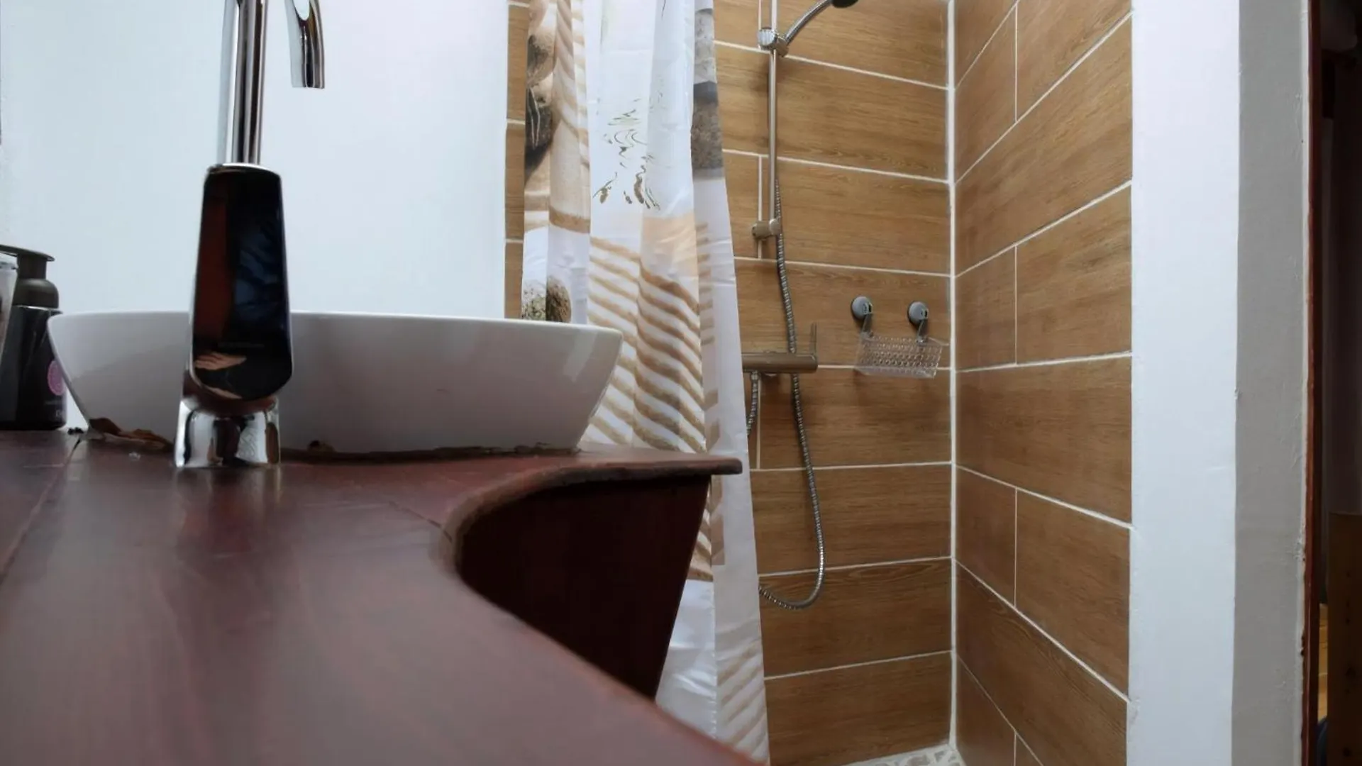 איקוד דה לוס וינוס Nachhaltig Betriebenes Ferienhaus In Einem Typisch Kanarischen Dorf 0*, איקוד דה לוס וינוס